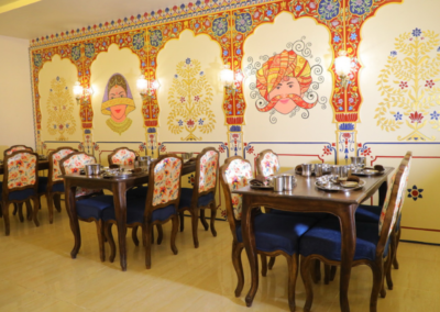 The Grand Gopika Thaal, Agra